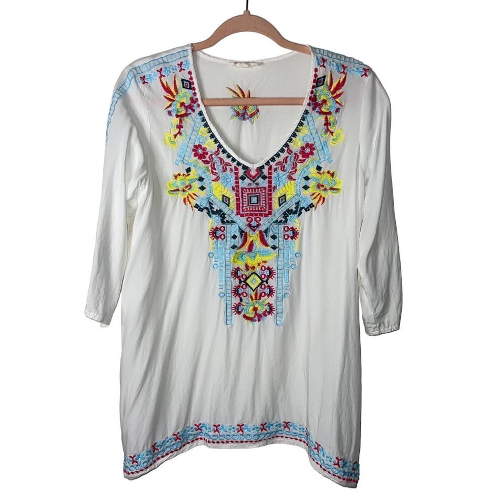 Solitaire Womens Blouse Size Medium White Floral Embroidered Pure Rayon